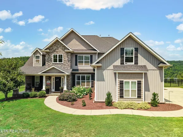 102 Pineberry West Rd, Oak Ridge, TN 37830