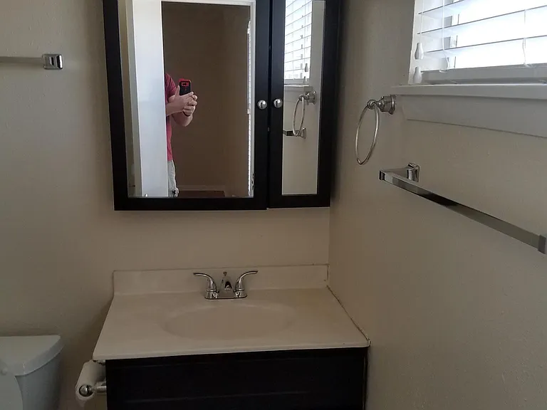 387 Covina Ave — Photo 12
