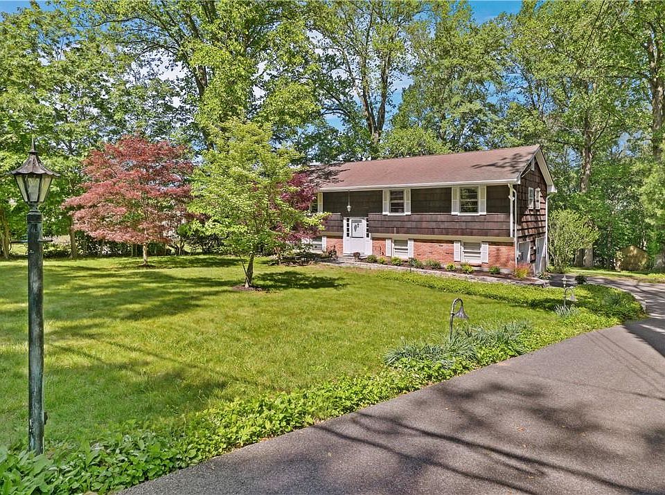 1st image of 2992 Hickory Street