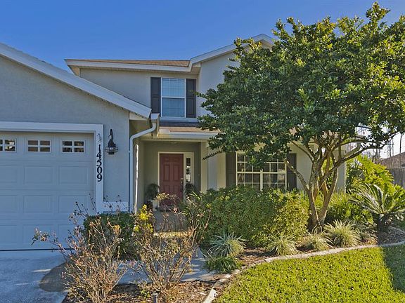 2nd image of 14509 Woodfield Cir N