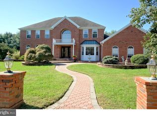 53 Cottage Place Dr, Robbinsville, NJ 08691