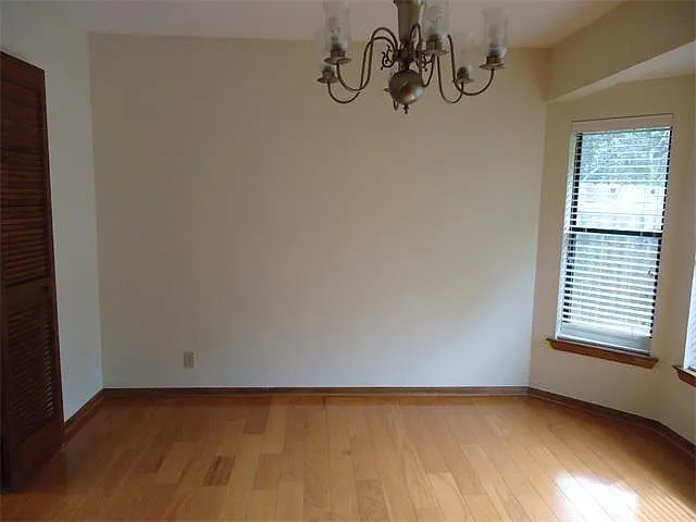 9903 Grand Oak Dr — Photo 16