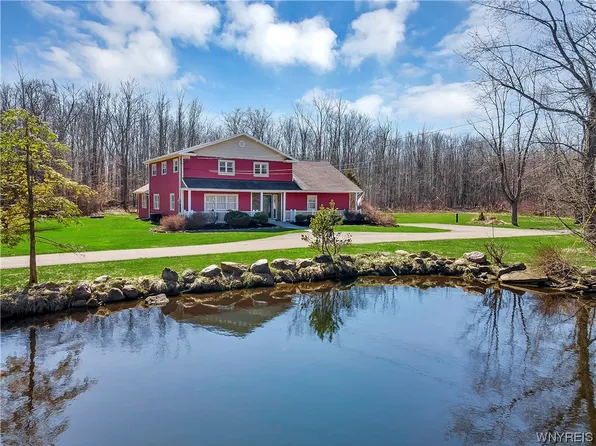 9383 Lake Shore Rd, Angola, NY 14006