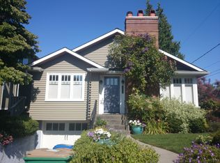 2312 50th Ave SW, Seattle, WA 98116