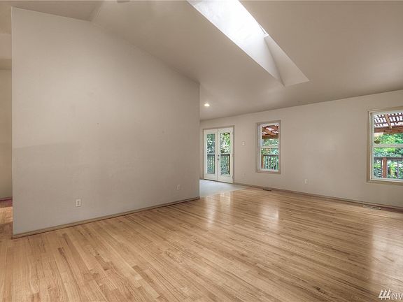 5th image of 22514 134th Street Ct E