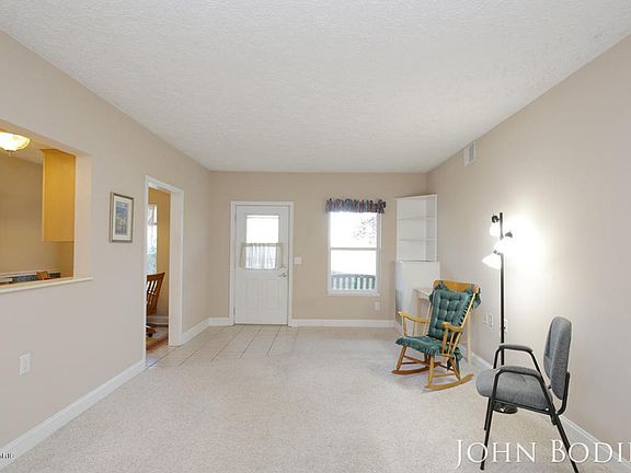 4th image of 5668 E Town Dr Unit 1