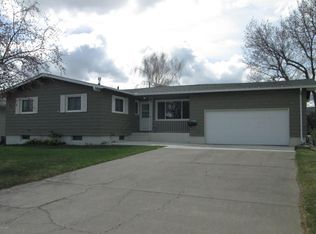 834 36th Ave NE, Great Falls, MT 59404