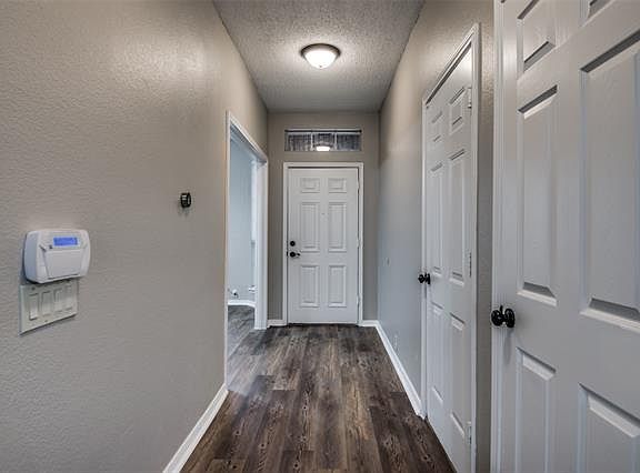 5th image of 2027 Highland Forest Dr