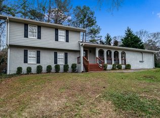 6769 Lockridge Dr, Doraville, GA 30360