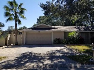 4604 Country Hills Dr, Tampa, FL 33624