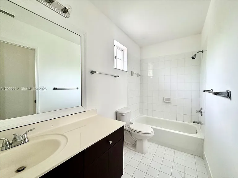 14333 SW 125th Ct — Photo 10