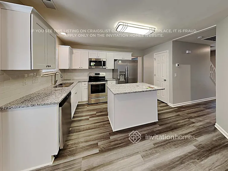 8902 Fuschia Ct — Photo 9