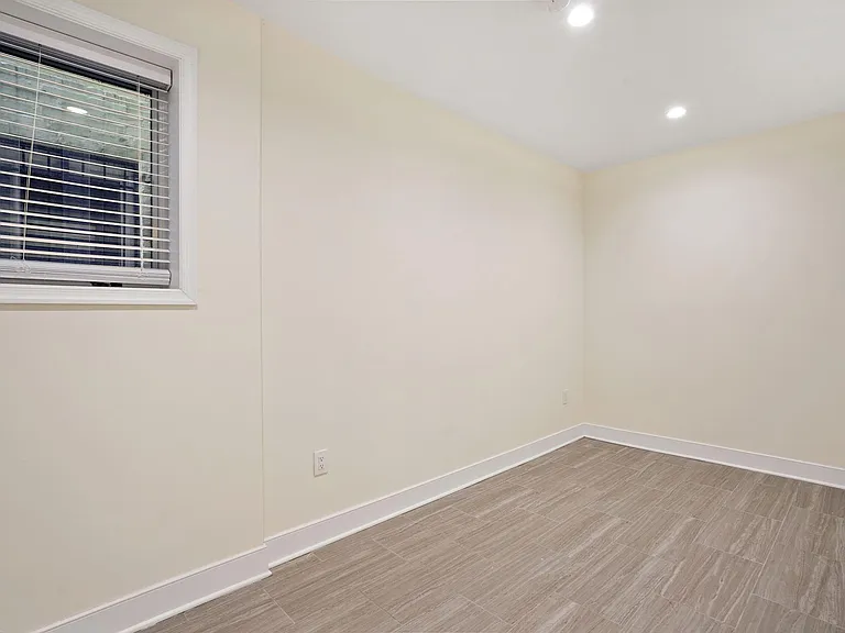26 Florida Ave NE #1 — Photo 13
