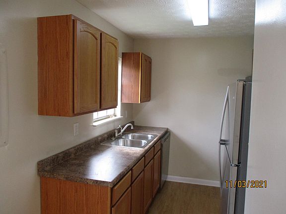 Kitchen has all new appliances