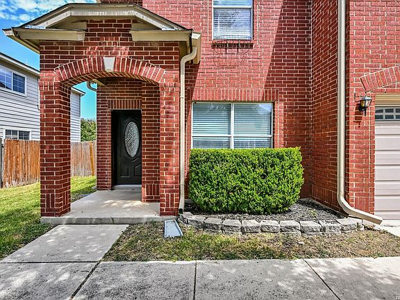4th image of 124 Angus Way