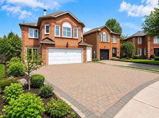 77 Sunbird Blvd, Georgina, ON L4P 3V8