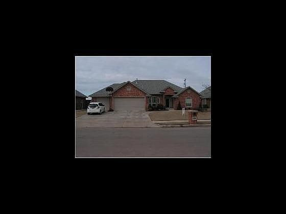 1st image of 3509 SW 123rd Pl
