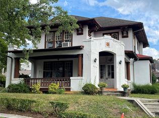 404 E Franklin St, Slatington, PA 18080