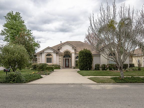 2nd image of 11341 Hendon Dr