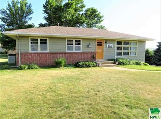 414 W Bluff St, Ponca, NE 68770