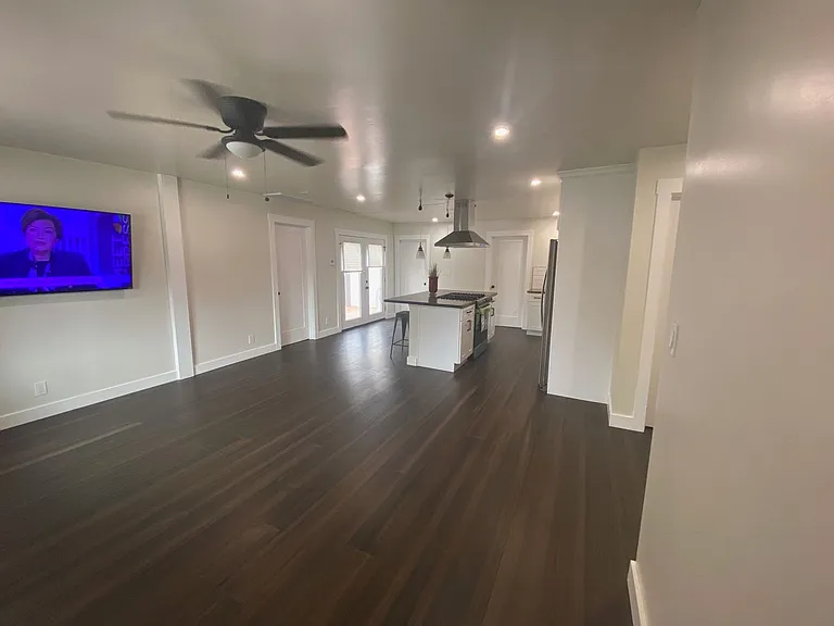 260 South St — Photo 17