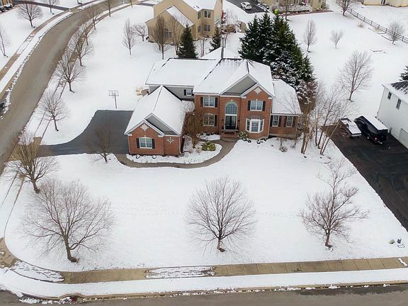 5th image of 313 Steller Dr