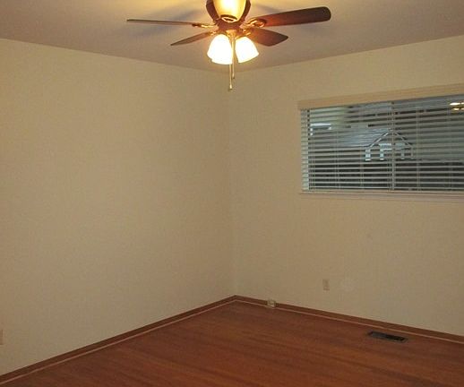 4th image of 262 Encina Ave