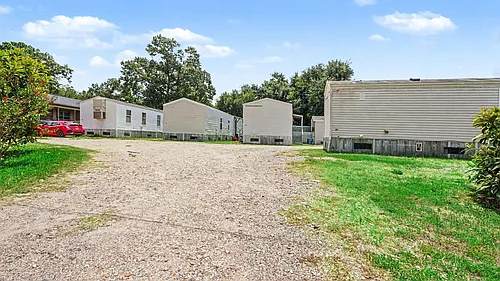 25024 Twin Oaks Dr Photo 1