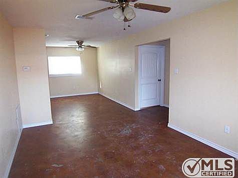 5th image of 1022 Merchant St