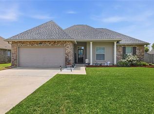 13157 E Coles Creek Loop, Hammond, LA 70403