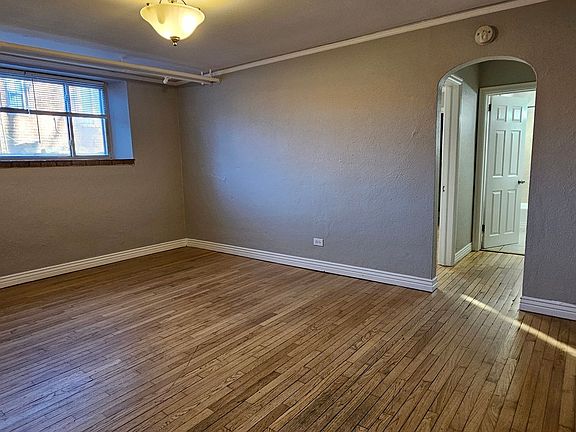 5th image of 2829-2845 N Colorado Blvd #9