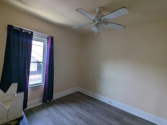 4th image of 10605 Almira Ave #2