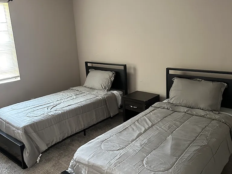 1412 Pine Tree Trl — Photo 8
