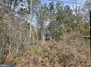 580 Chamonix Ln, Zion Grove, PA 17985