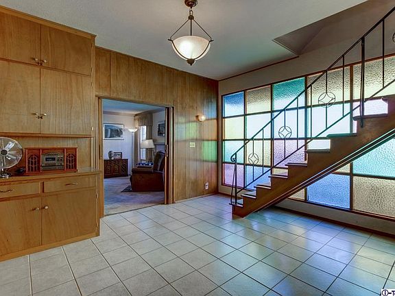 2nd image of 636 W Hermosa Dr
