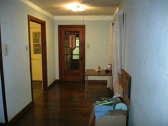 5th image of 5011 Krueger Dr