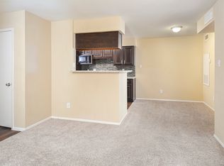 Cricket Hollow Apartments, Austin, TX 78753
