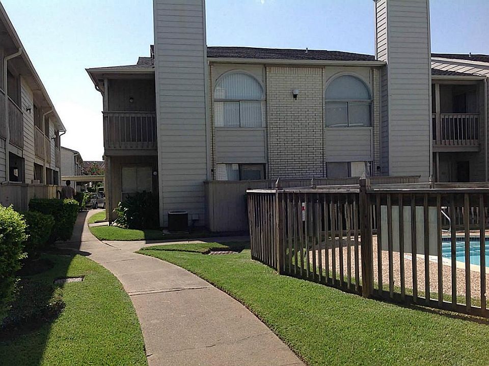 1st image of 3919 Fairmont Pkwy APT 160