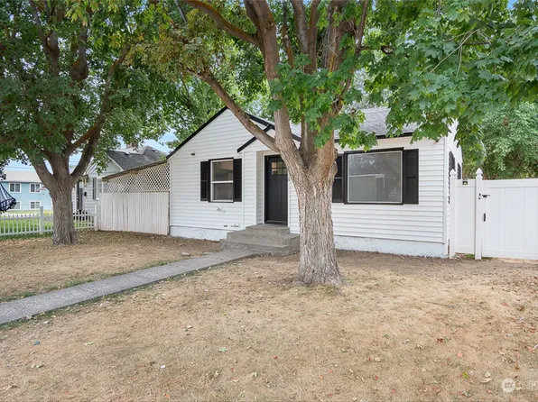 316 7th Avenue SW, Ephrata, WA 98823