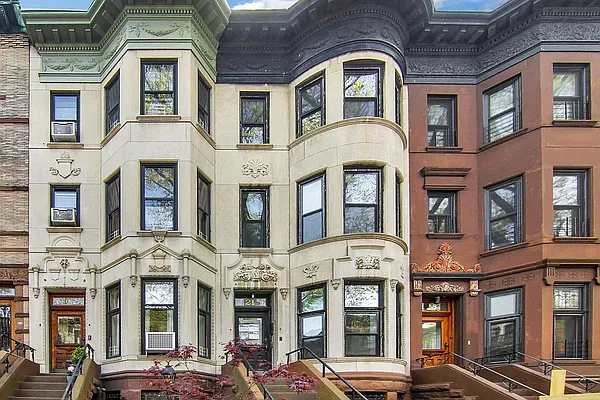 Rented by OGI Management | media 6