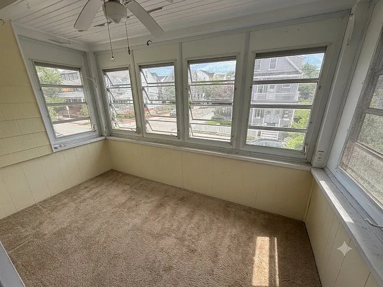 58 Willow Ave #1 — Photo 8
