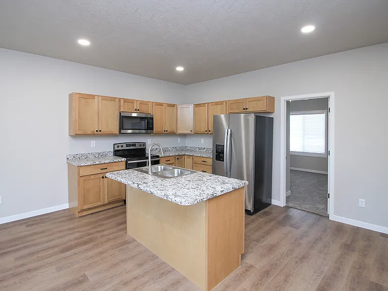 River Park Townhomes — Photo 13