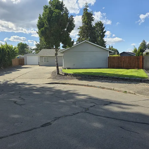 4631 Babcock Way SE Photo 1