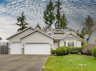 11810 SE 203rd St, Kent, WA 98031