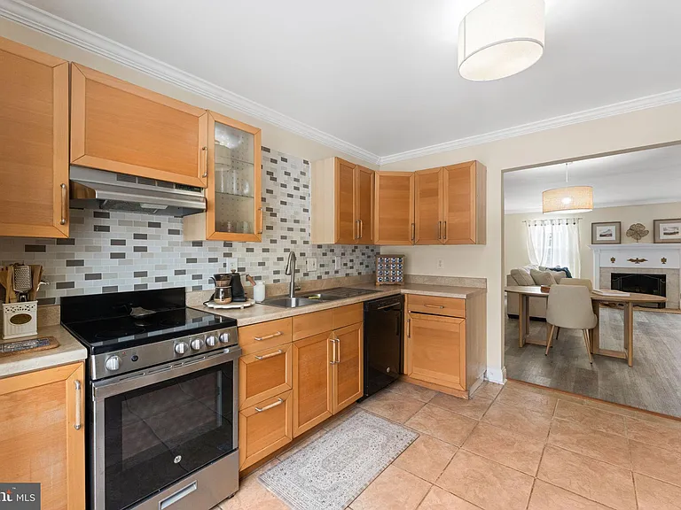 18310 Timko Ln #99 — Photo 5