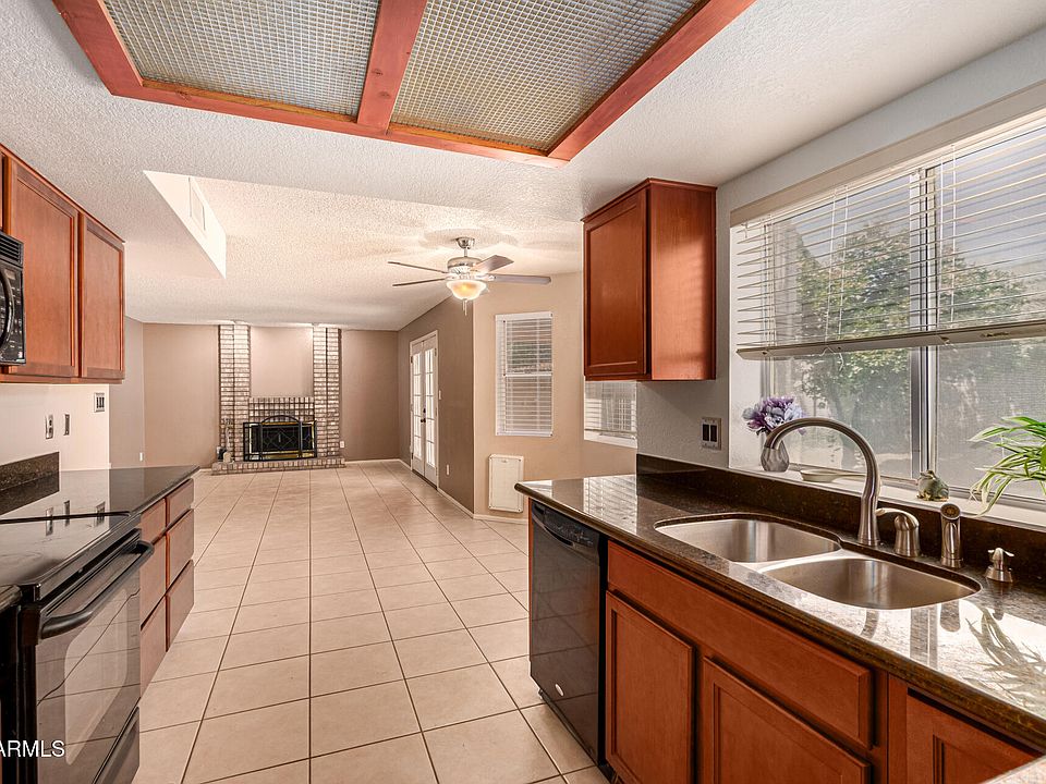 1st image of 4042 W AVENIDA DEL SOL --