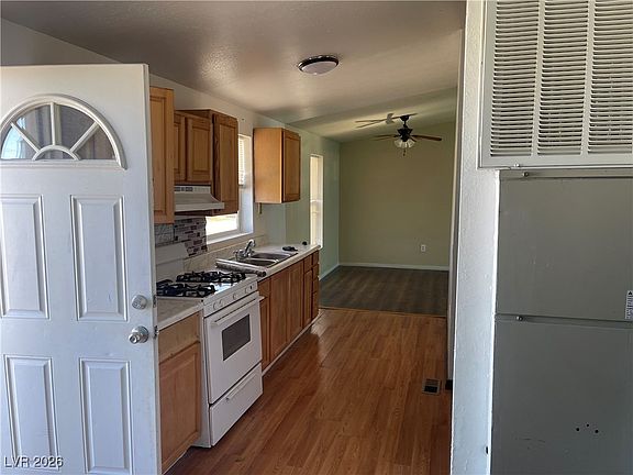 3rd image of 4280 Tiger Rd