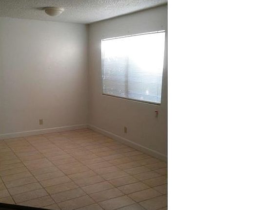 3rd image of 51 E Dakota Ave #210