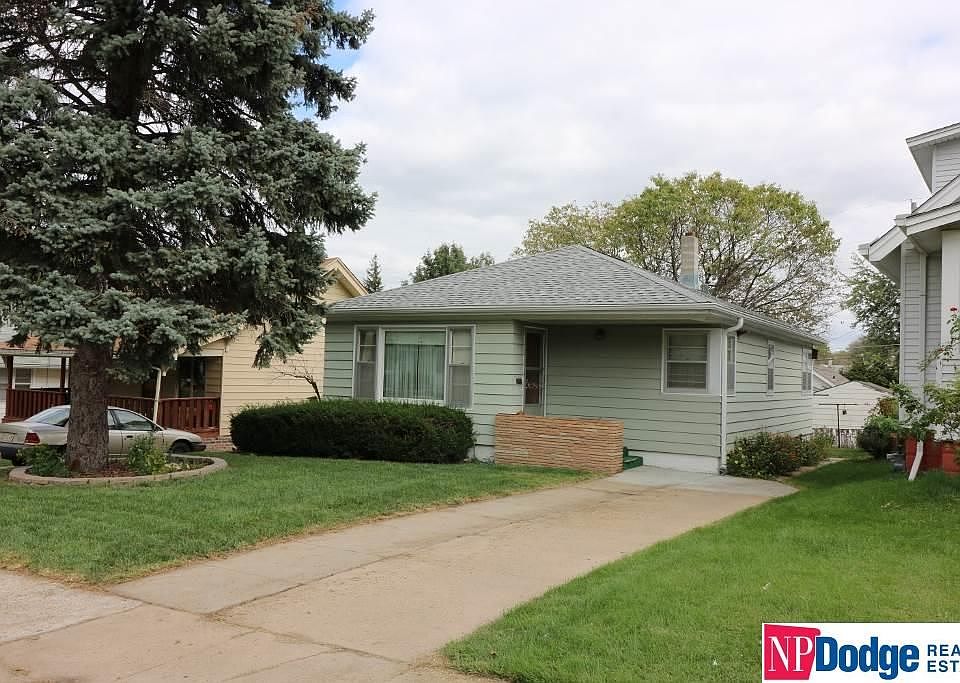 1st image of 5027 S 37th St