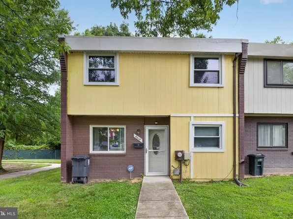 8608 Brae Brooke Dr, Lanham, MD 20706